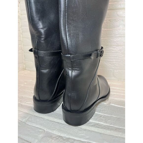 BOTTEGA VENETA Leather Riding Boots In Black - Picture 7 of 10